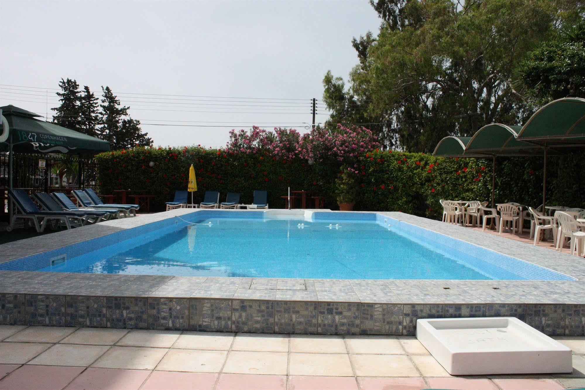 Tycoon Apartments Limassol Exterior photo